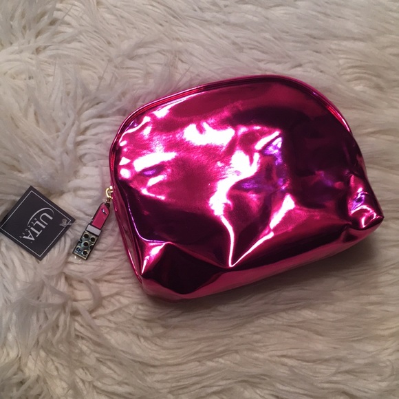 Ulta Cosmetic Bag in Hote Pink with Lipstick Zipper Pull Charm - Picture 4 of 4